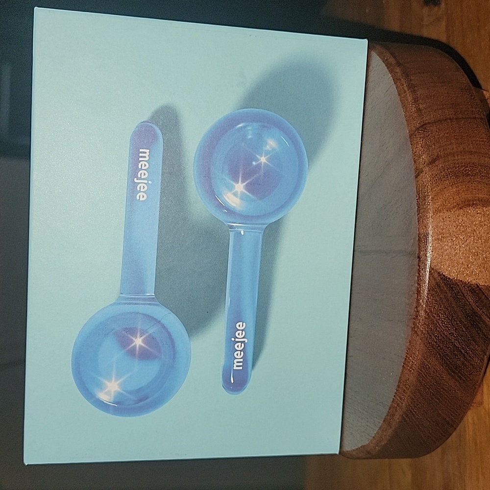 🎁 Meejee Facial Cooling Globes New In Box
